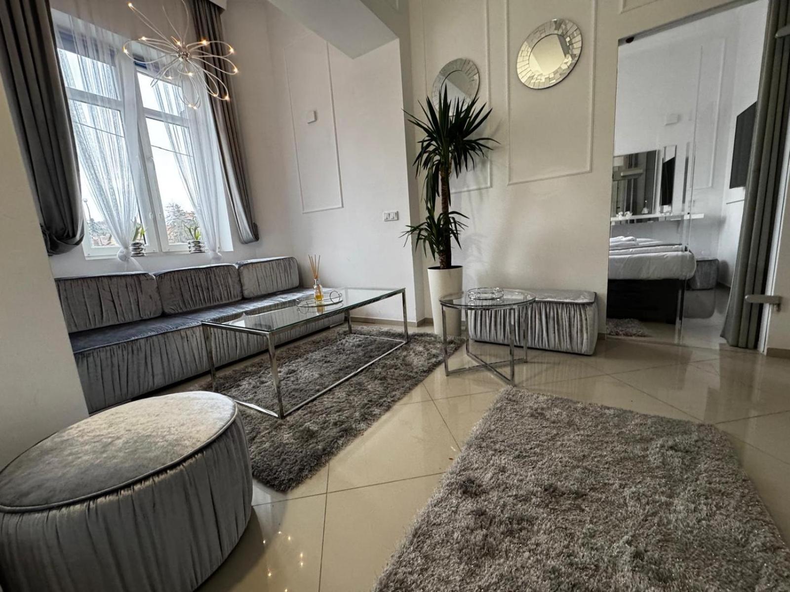 Salt Inn Apartments No 2 - Jacuzzi Wieliczka Bagian luar foto